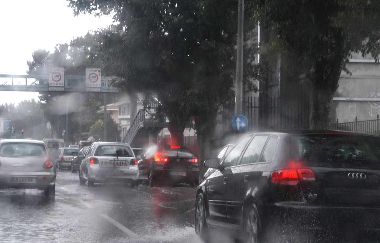 Braga e Viana sob aviso amarelo por chuva forte até às 12h