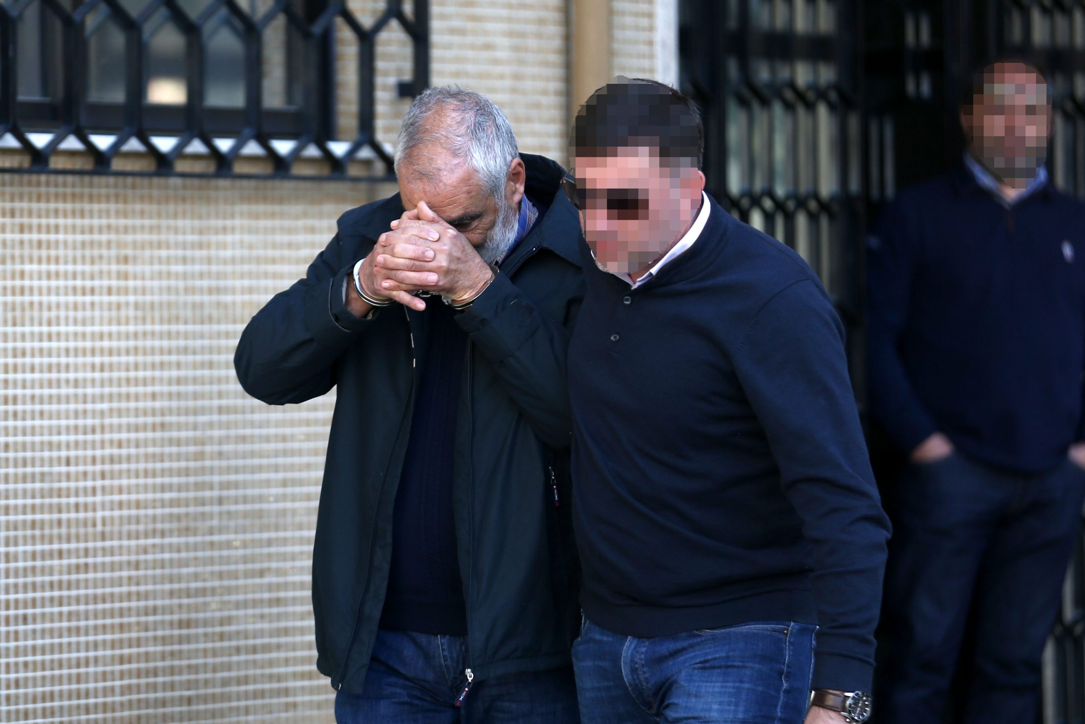 Autor confesso do assassinato de quatro pessoas encontrado morto na prisão