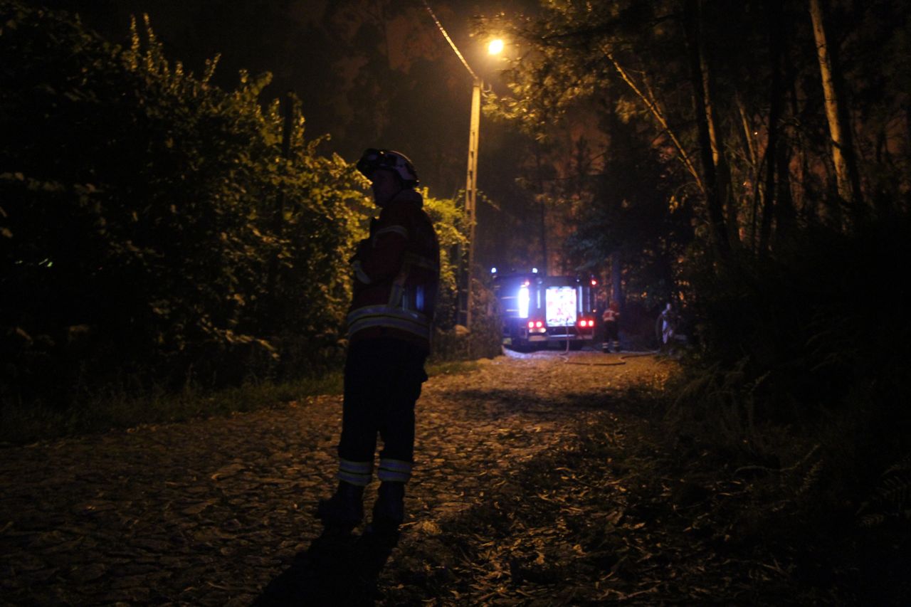 Homem morre atropelado em Ribeira do Neiva