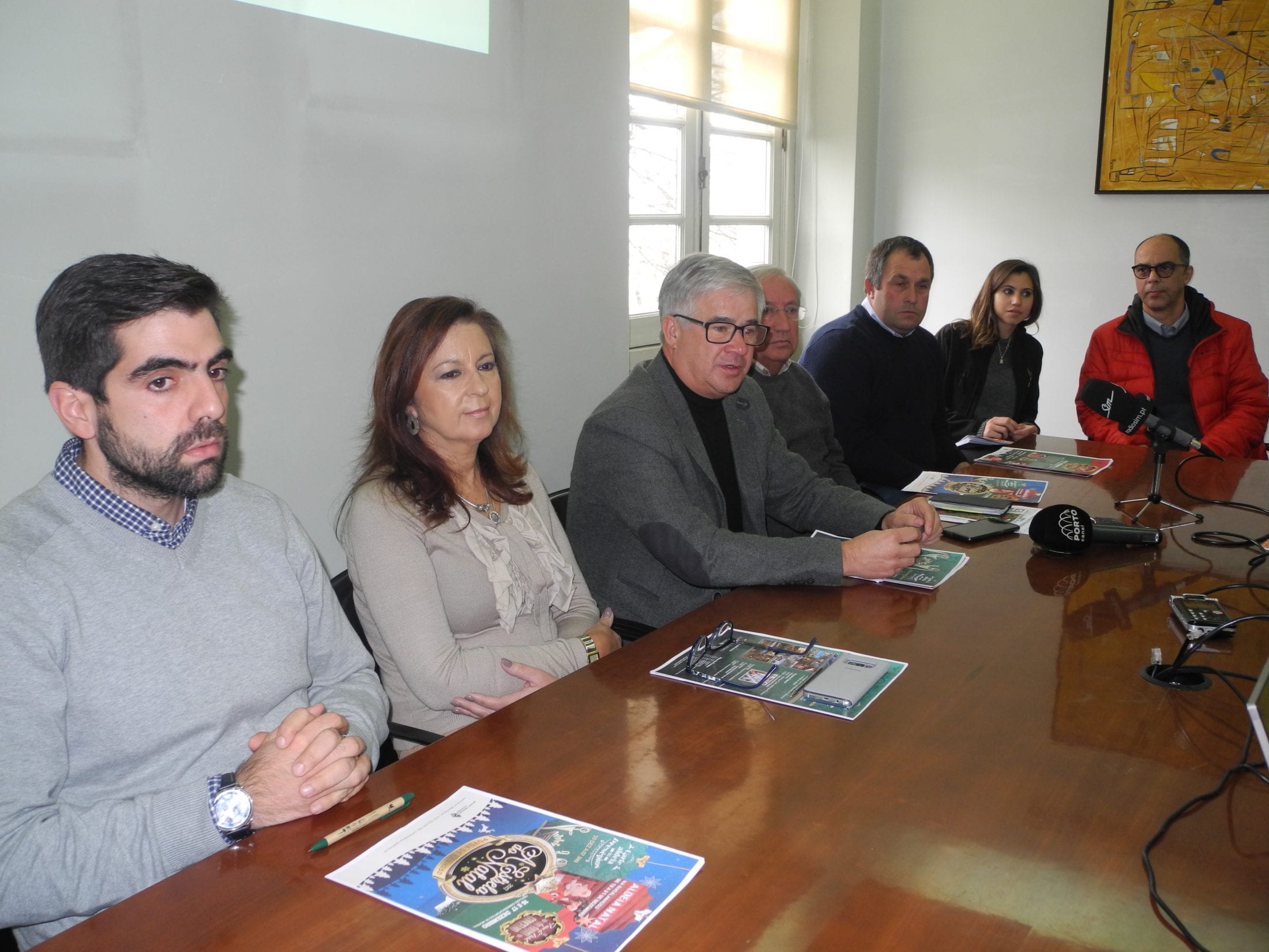 Natal da Póvoa de Lanhoso  feito com presépios, feira e diversão