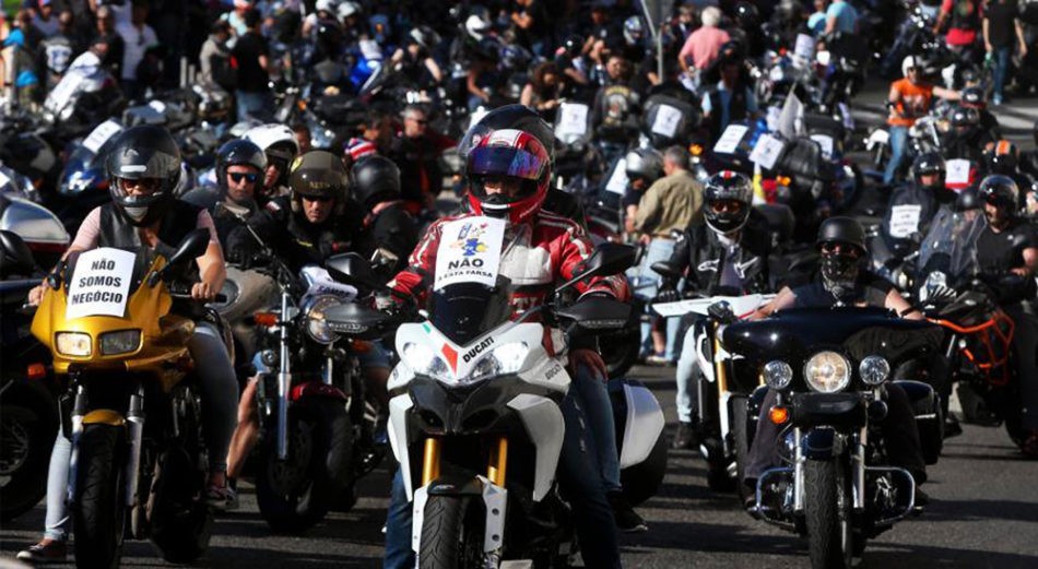 Motociclistas manifestam-se hoje contra "farsa das inspeções"