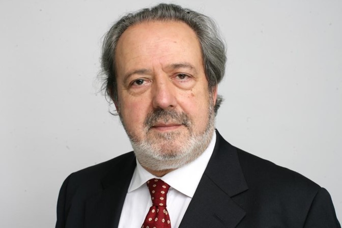 Pacheco Pereira no fecho do centenário do Arquivo Distrital de Braga