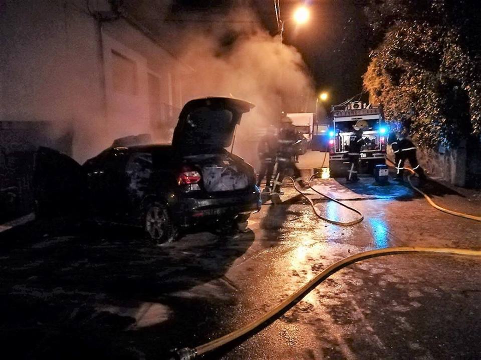 Internada em Braga depois de incendiar cinco carros em Famalicão