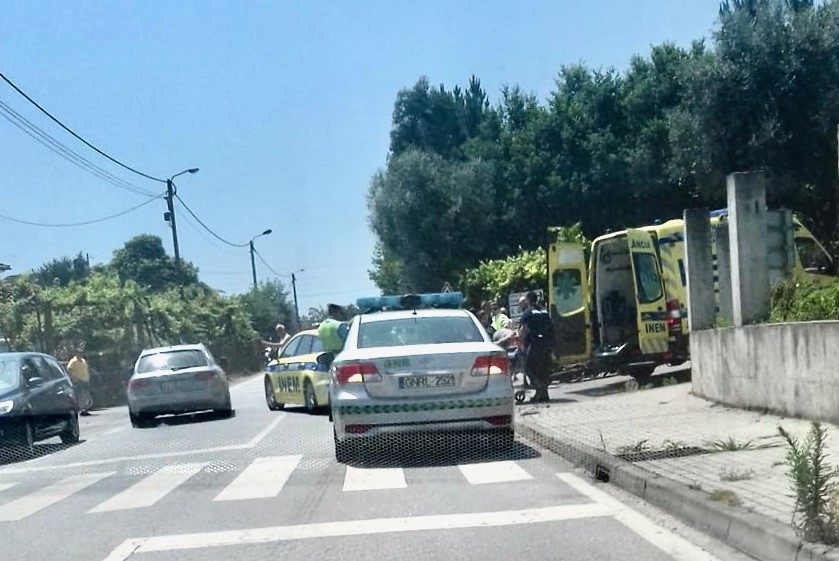 Acidente em Cabanelas na EN205 deixa motociclista ferido