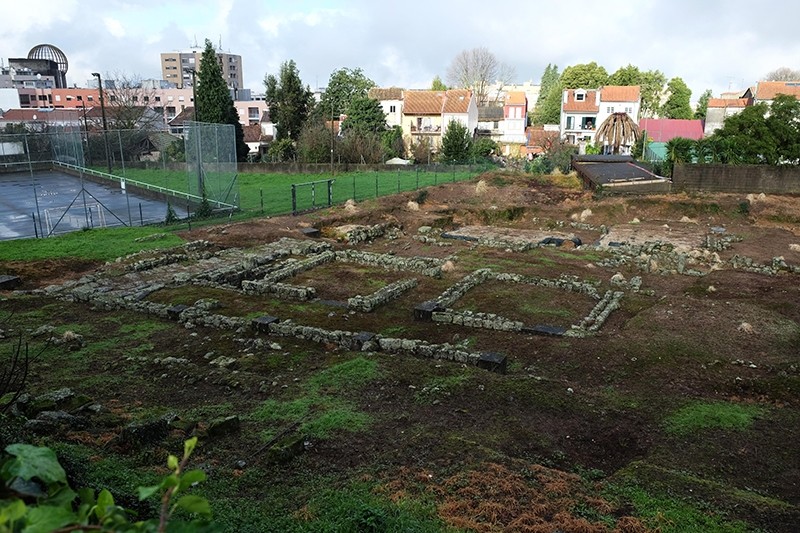 Câmara de Braga  e UMinho vão tornar visitável conjunto arqueológico das Carvalheiras