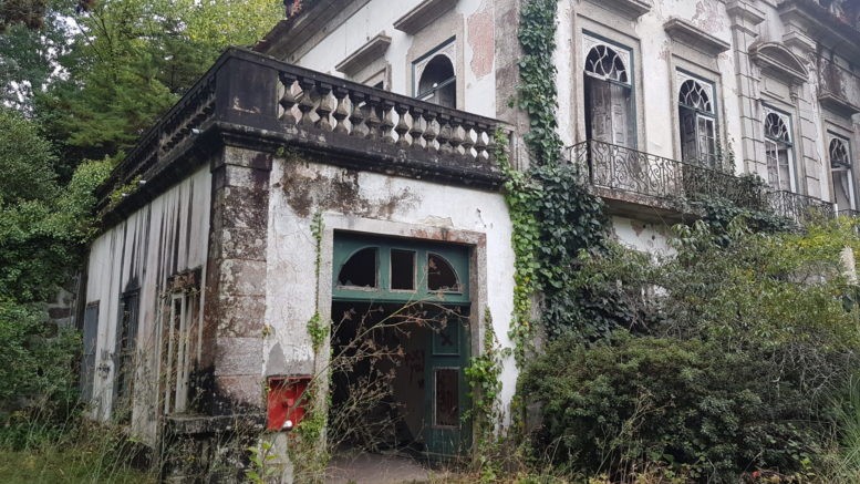 Antiga Escola Secundária D. Luís de Castro será convertida em residência universitária