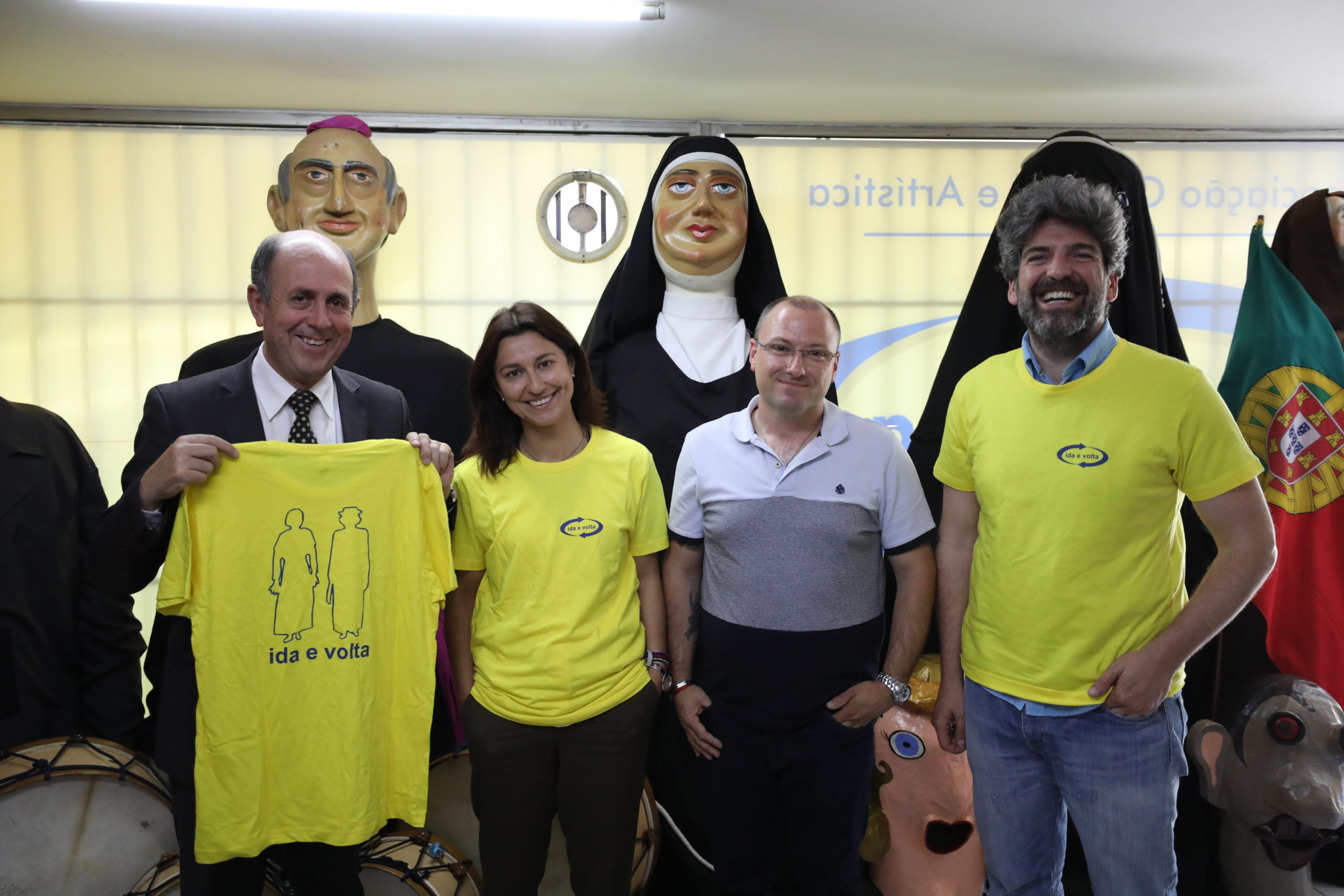 XXX Encontro de Gigantones e Cabeçudos junta 1600 participantes de vários países