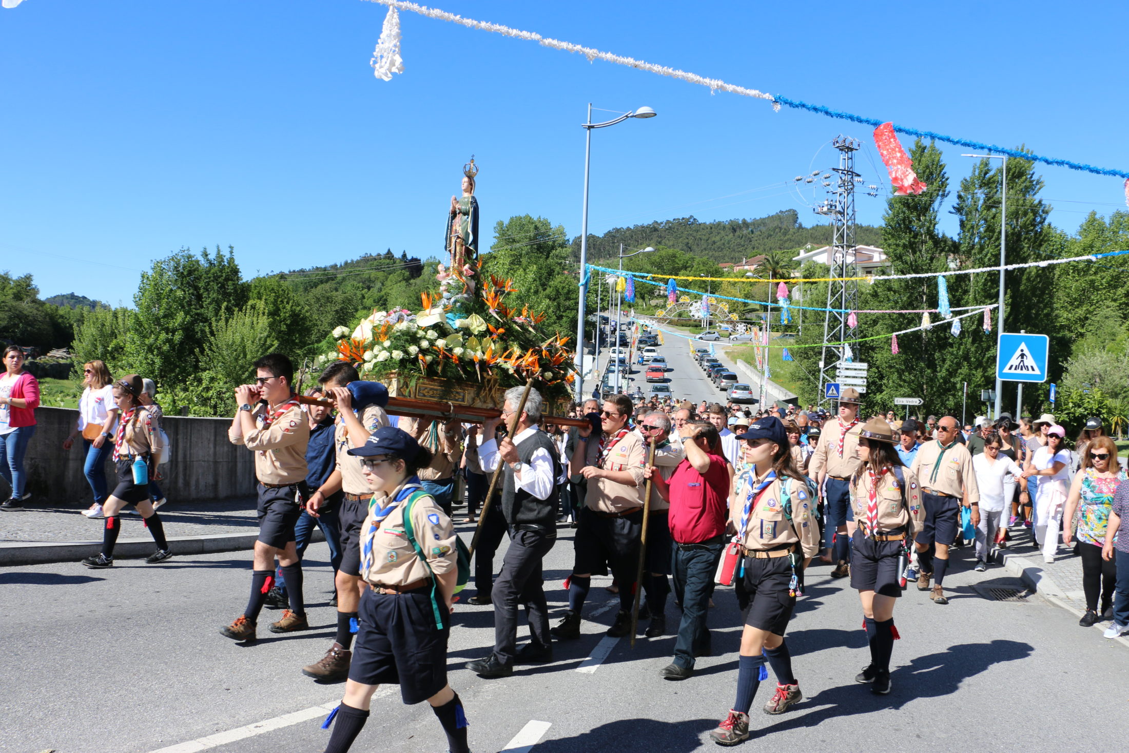Peregrinos de Vieira do Minho desafiados a resistir à tentativa de destruição da família