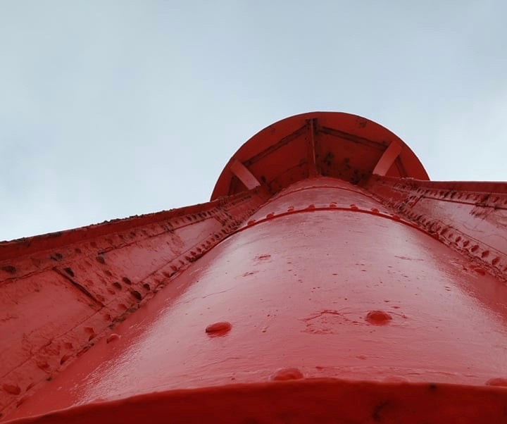 Ministério da Defesa abre "concurso público" para pintar o Farol de Esposende