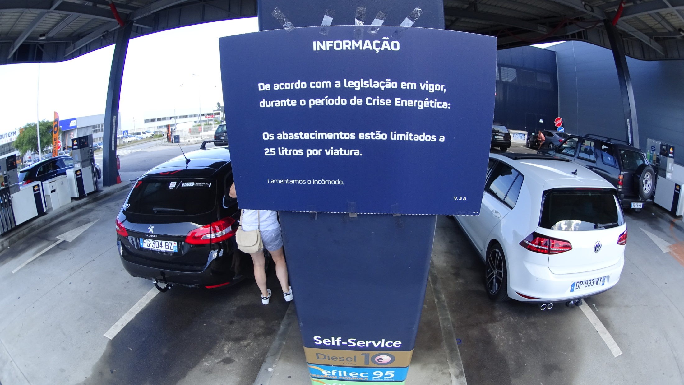 Preços dos combustíveis líquidos subiram mais de 11% em dois anos