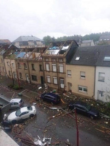 ? Video capta tornado que deixou rasto de destruição no Luxemburgo