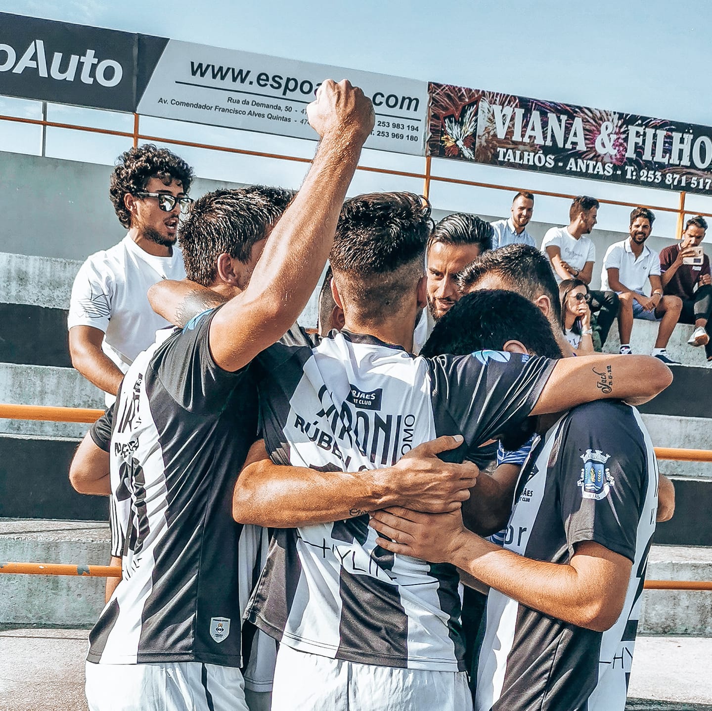 Forjães SC continua na frente