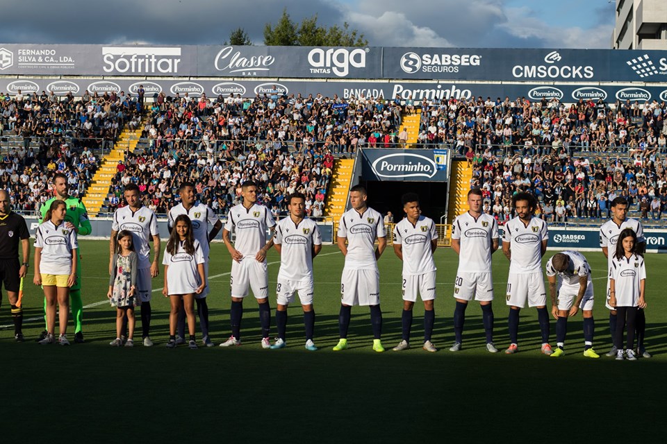 FC Famalicão continua firme na liderança