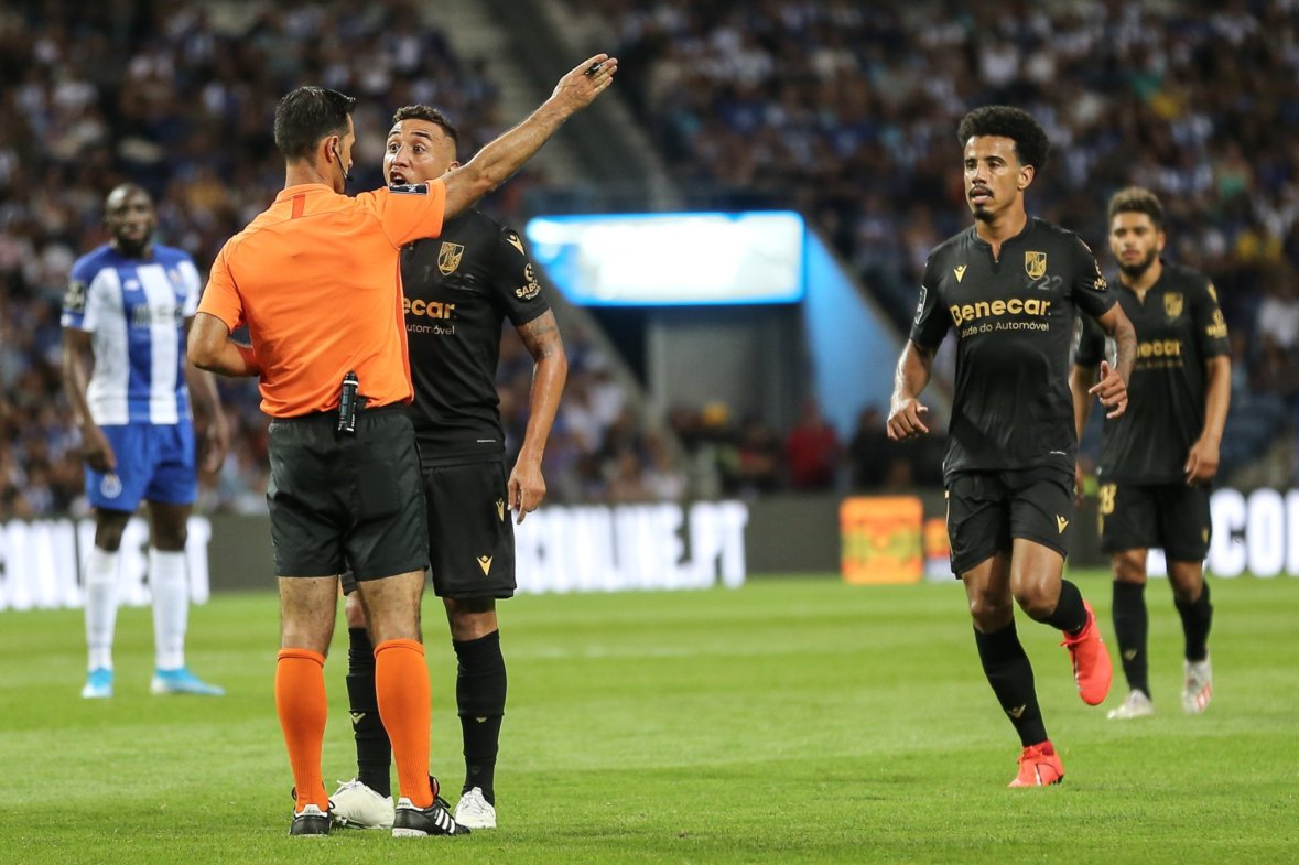 Perde com FC Porto no Dragão