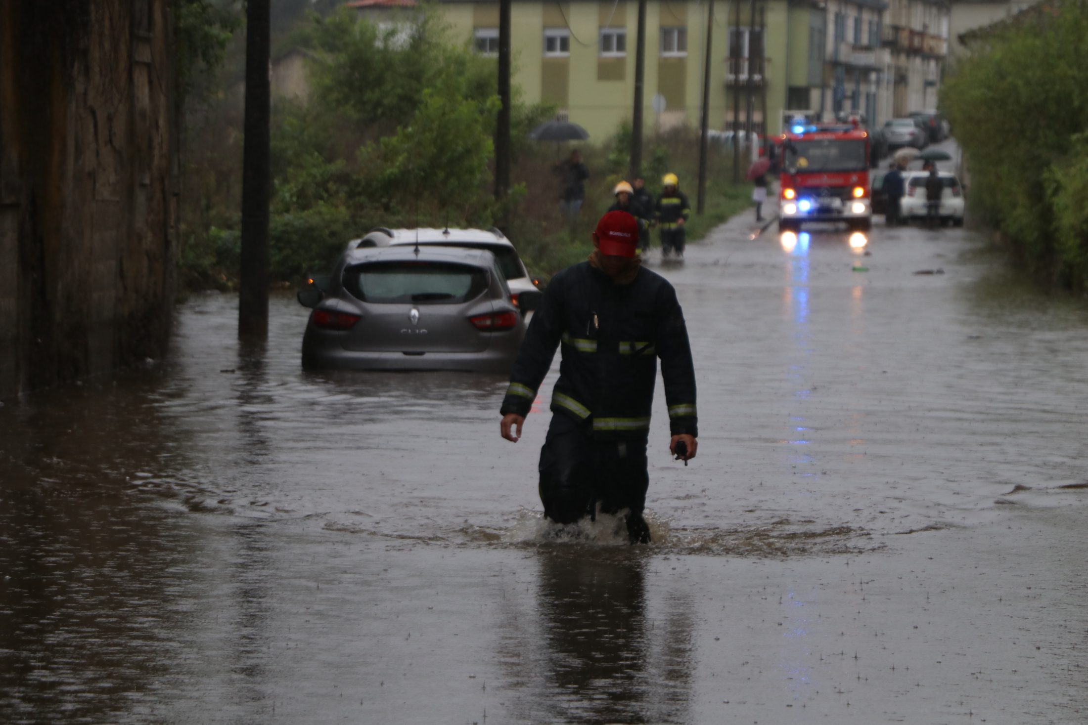 Proteção Civil de Braga emite aviso de alerta para «precipitação e vento forte»