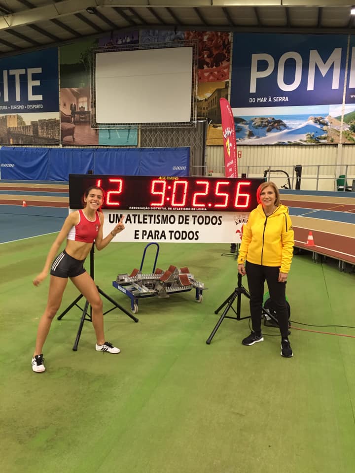 Mariana Machado bateu recorde nacional de juniores nos 3 mil metros