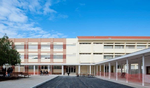 Espalhou boato de infeção Covid-19 e vai agora ter que cumprir trabalho comunitário