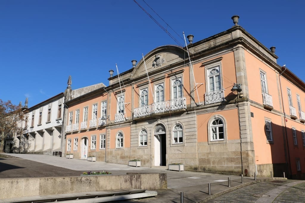 CDU quer investigação a aluguer de armazém municipal que “lesa” Arcos de Valdevez