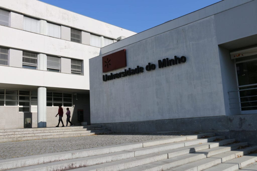 UMinho alarga suspensão de aulas a toda a universidade
