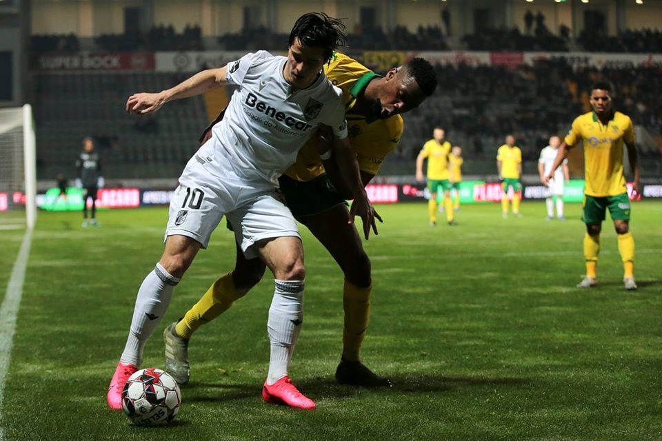 Vitória SC ganha em Paços de Ferreira com "remontada"