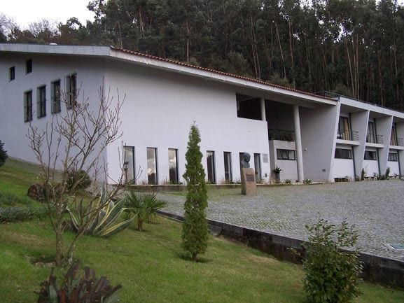 Instituição lança apelo  a ajuda solidária centrada em jovens carenciados