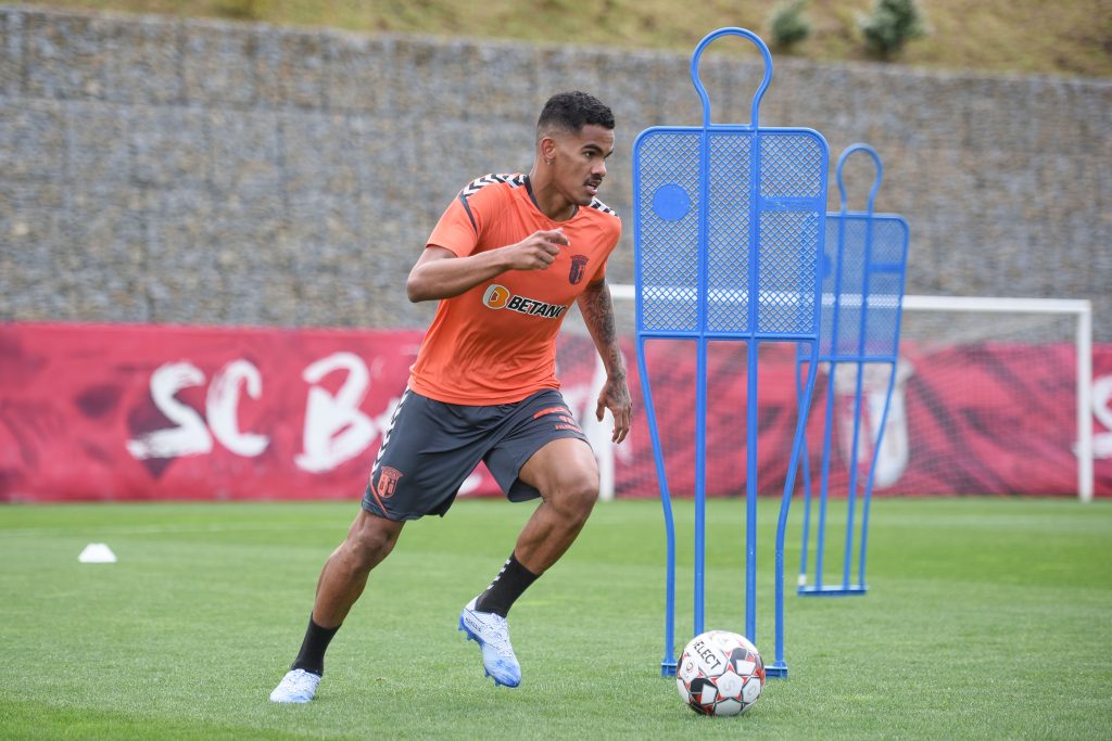 A bola já rola na Cidade Desportiva do SC Braga!