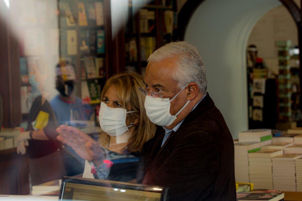 Costa anuncia início de campanha de testes rápidos nas escolas a partir de amanhã