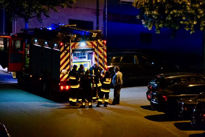 Alerta de fuga de gás mobiliza bombeiros em Braga