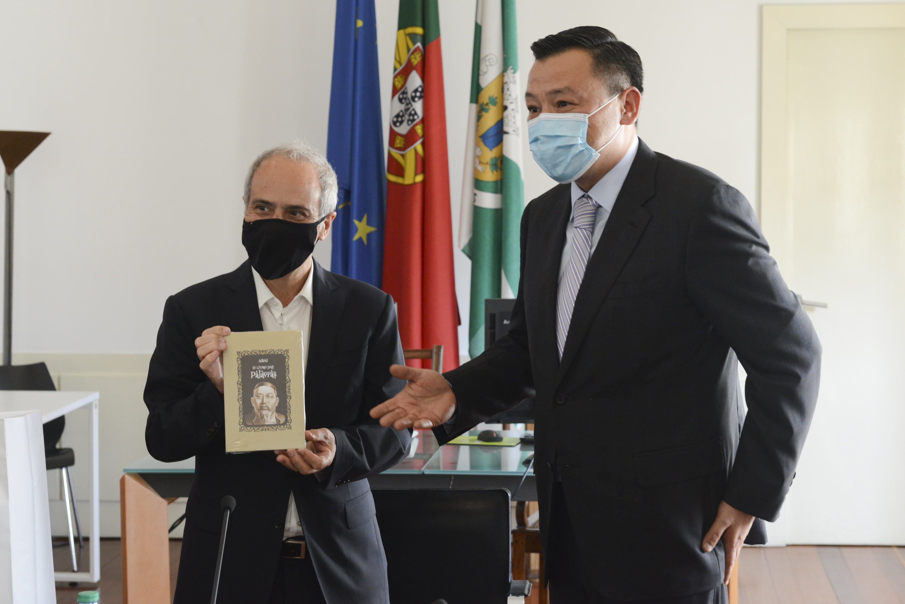 Domingos Bragança reuniu com Embaixador do Cazaquistão em Portugal
