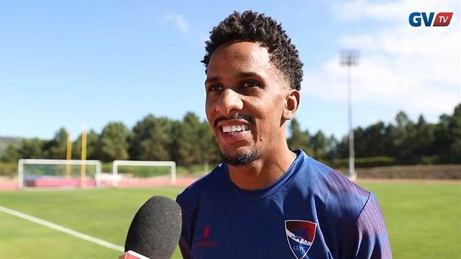 Lucas Mineiro reforça Gil Vicente por empréstimo da Chapecoense