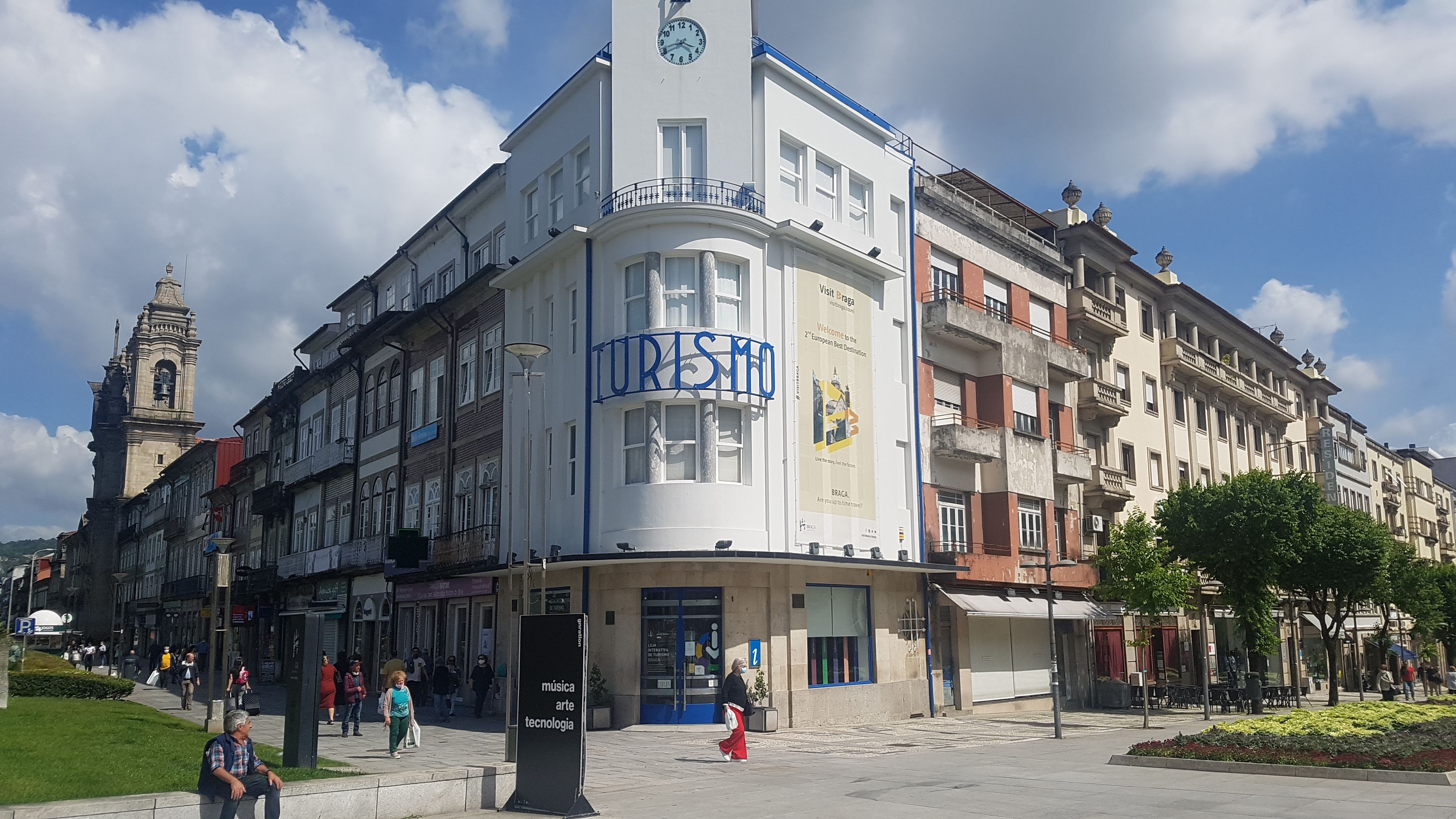 UE tem de agir rapidamente para evitar catástrofe no setor do turismo