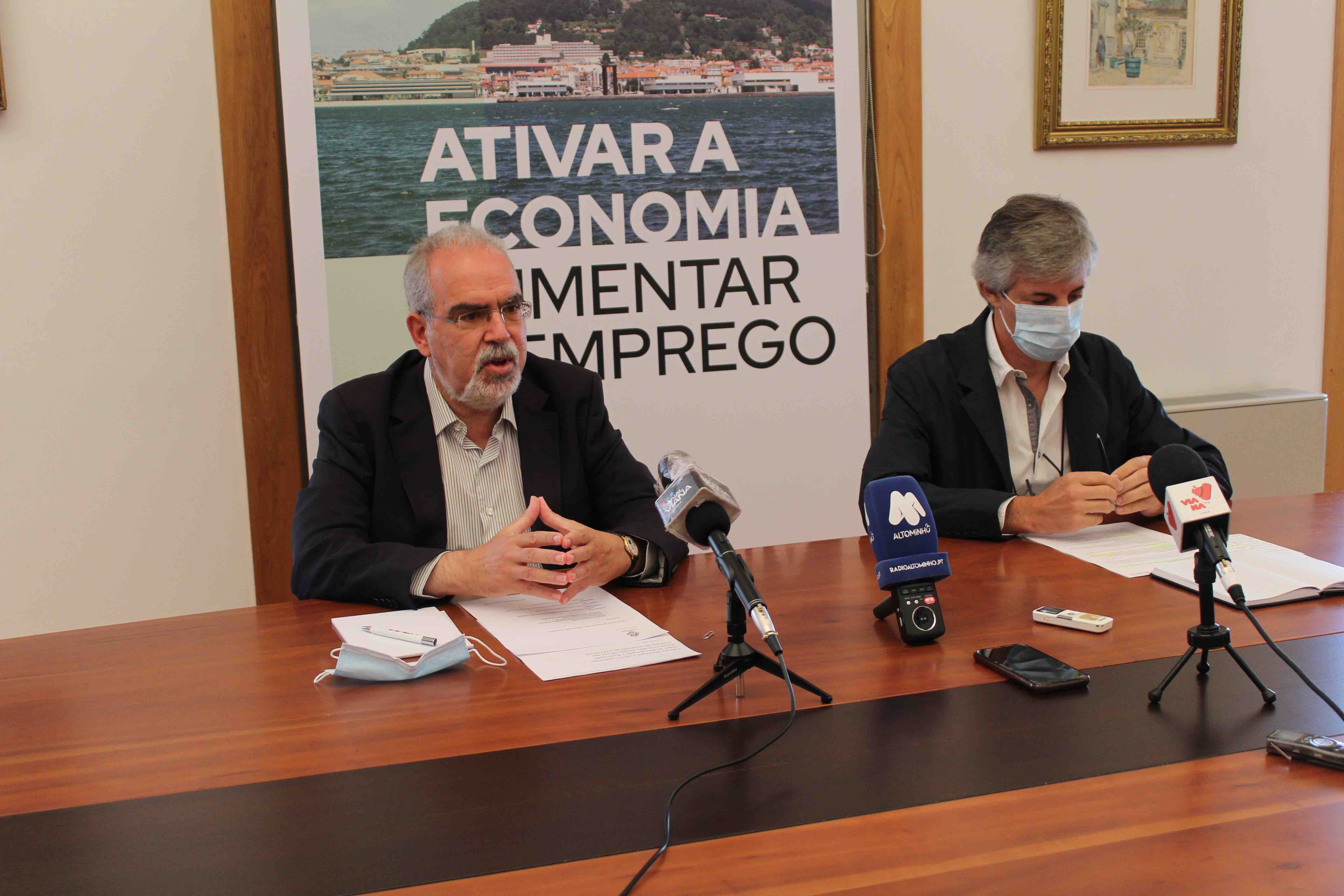 Viana lança "bazuca de incentivos"  para recuperar a atividade económica