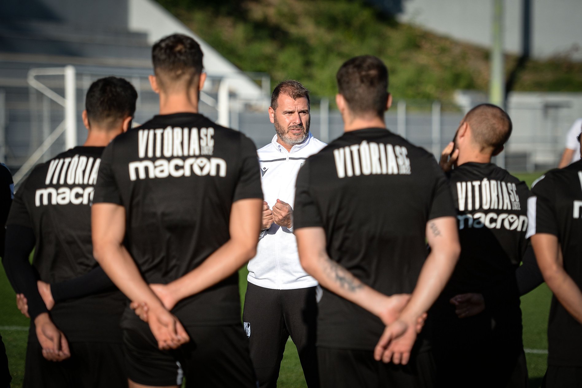 João Henriques ambicioso na apresentação como técnico do Vitória SC