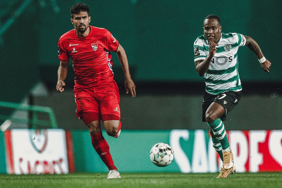 Sporting vence Gil Vicente com golos nos últimos minutos