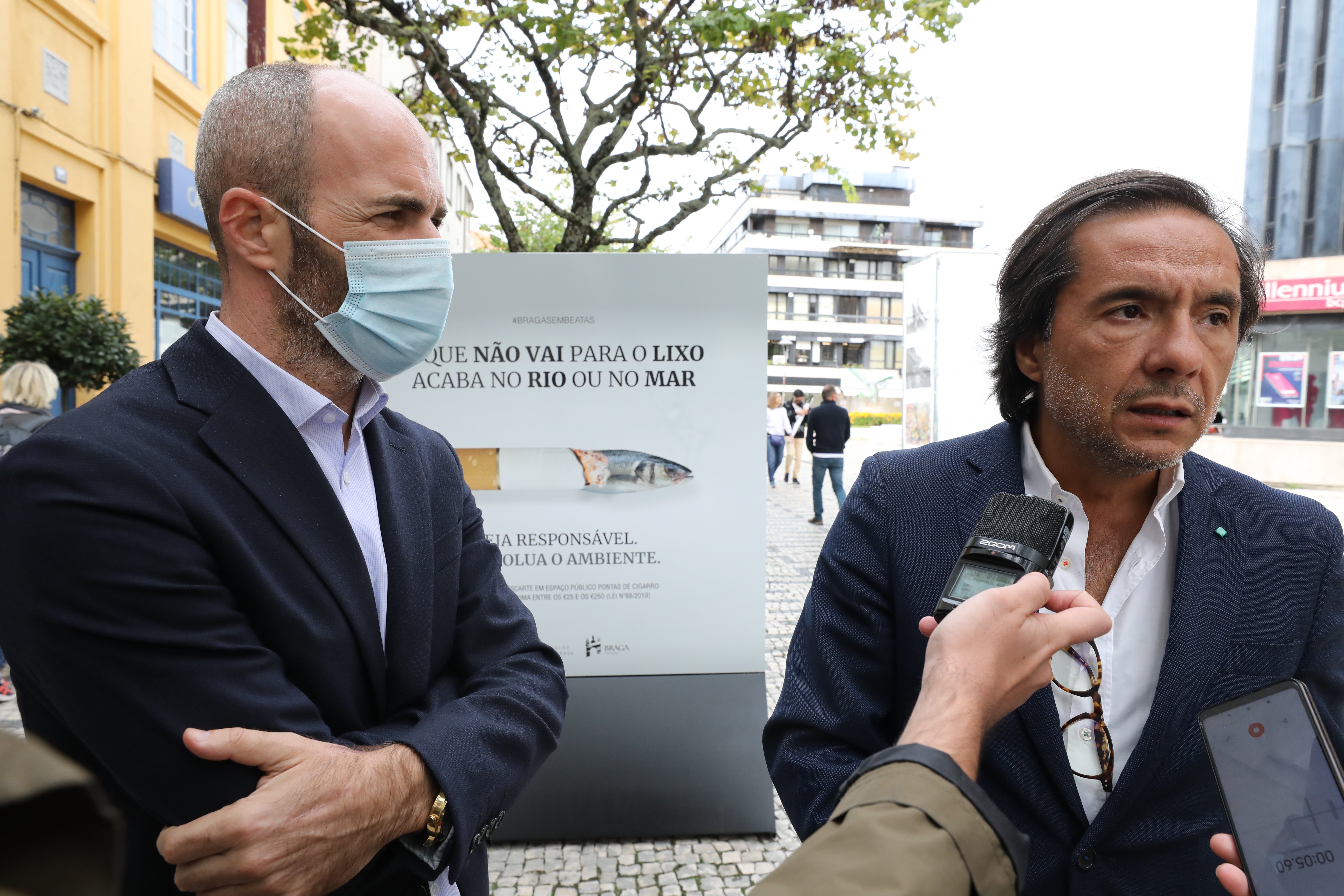 Braga lança campanha para eliminar pontas de cigarro deitadas ao chão