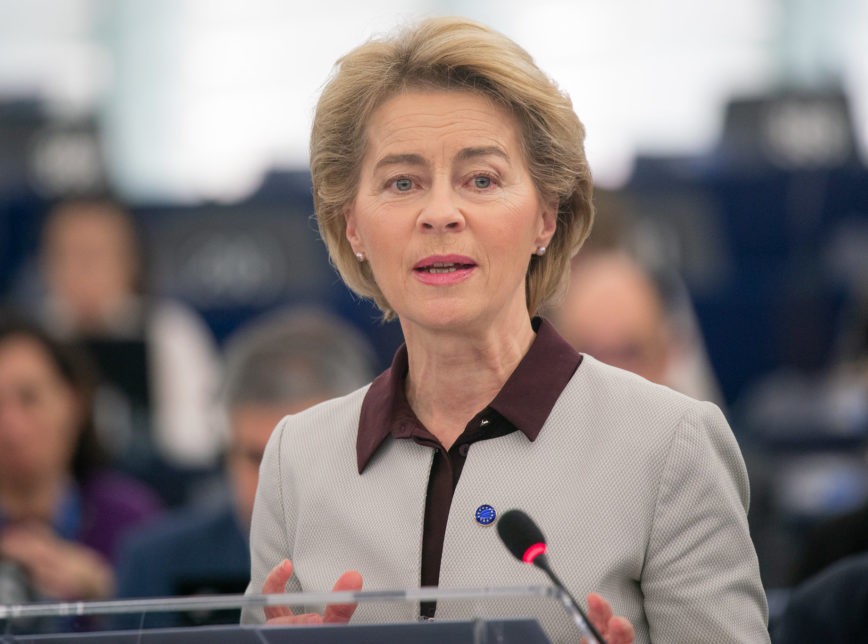 Ursula von der Leyen alerta que "Natal deste ano será diferente”