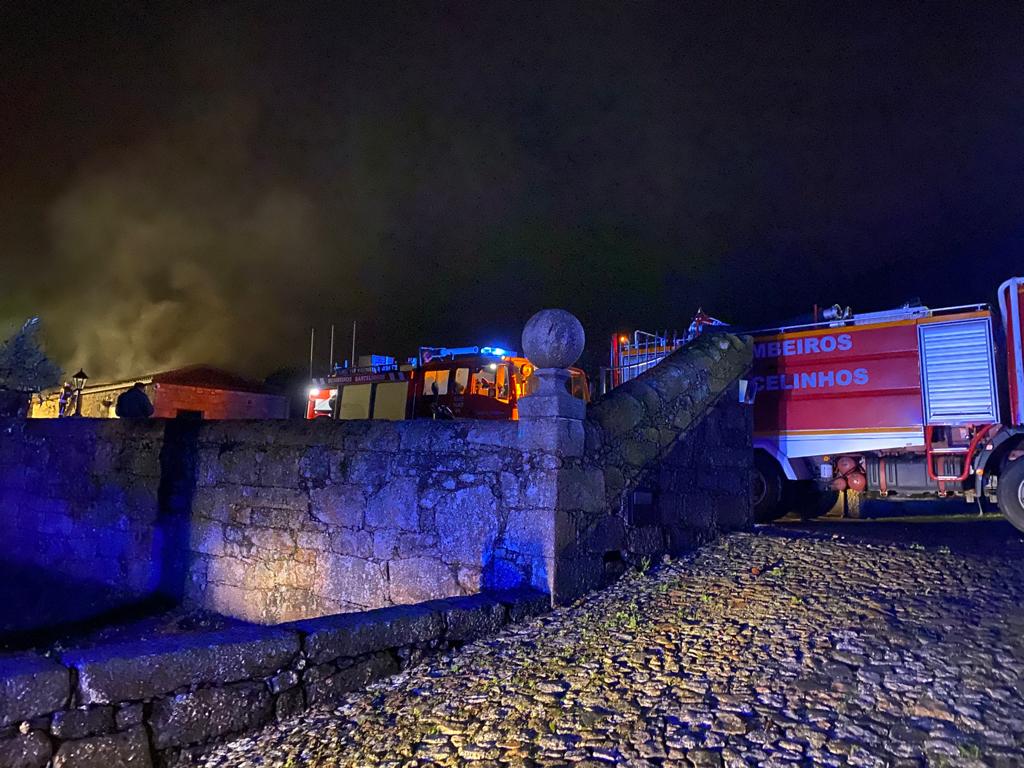 Quinta de "agro turismo" de Barcelos atingida por incêndio