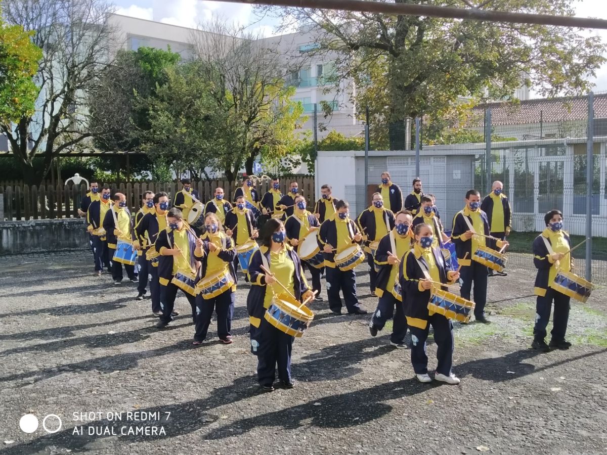 Casos de covid-19 em dois utentes encerram Centro Novais e Sousa
