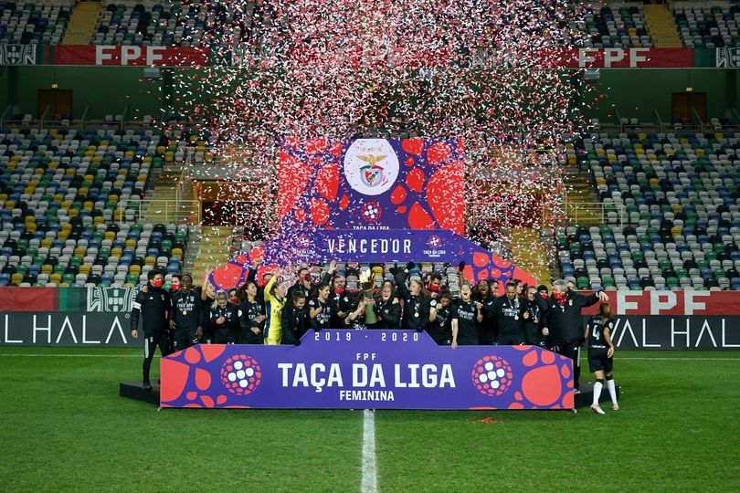 Benfica bate SC Braga e conquista primeira edição da Taça da Liga