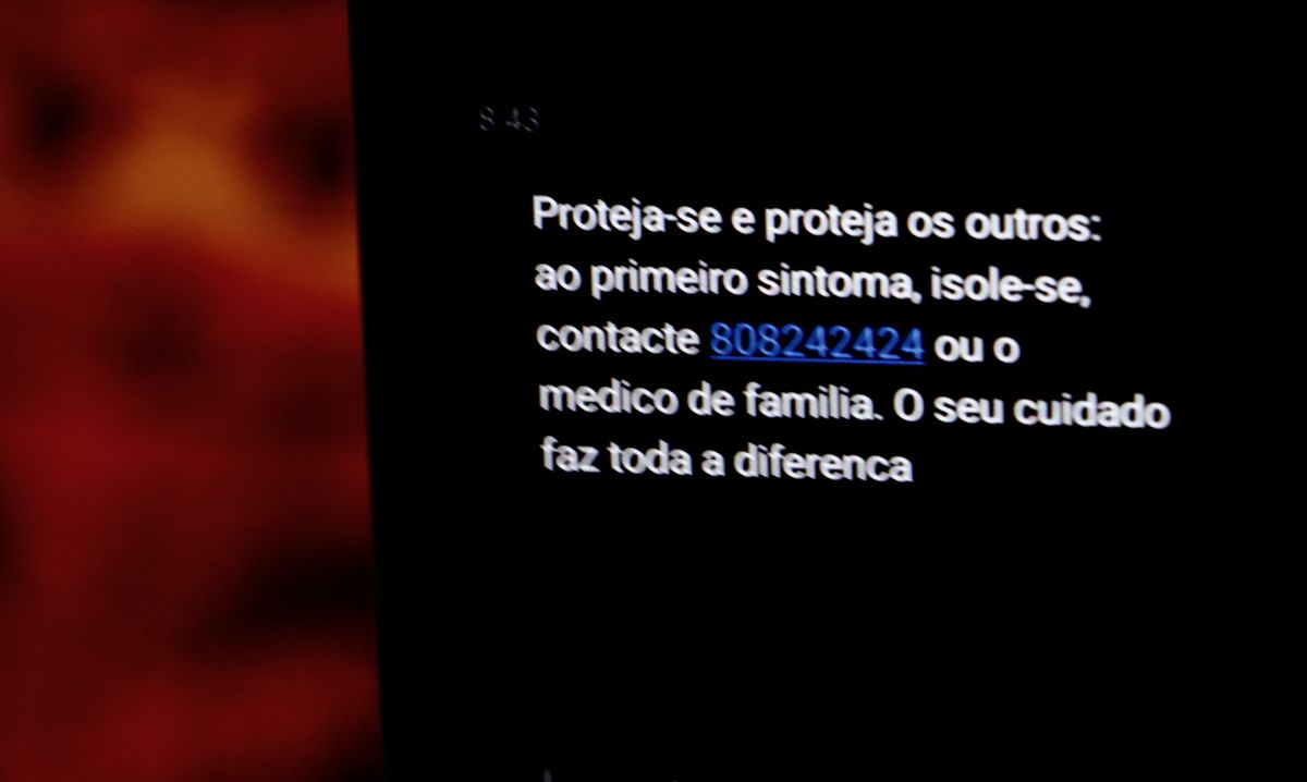ARS Norte envia SMS a apelar à vigilância de sintomas: “Proteja-se e proteja os outros”