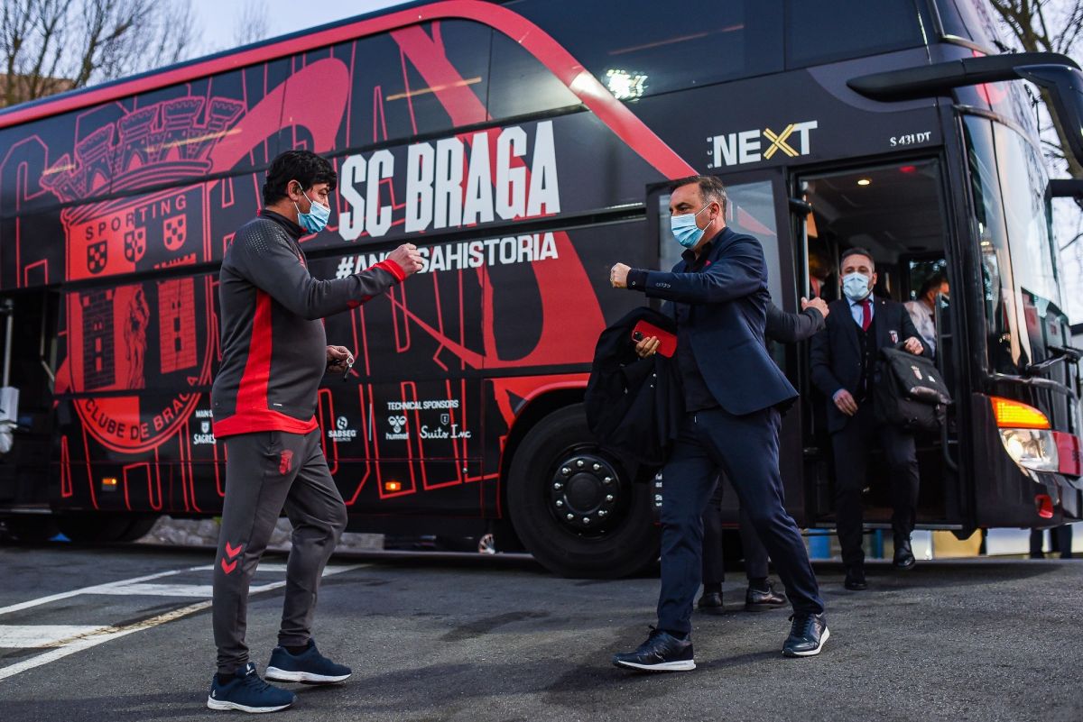Carlos Carvalhal espera um «grande espetáculo» no SC Braga-Benfica