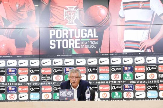 Palhinha e Nuno Mendes chamados por Fernando Santos