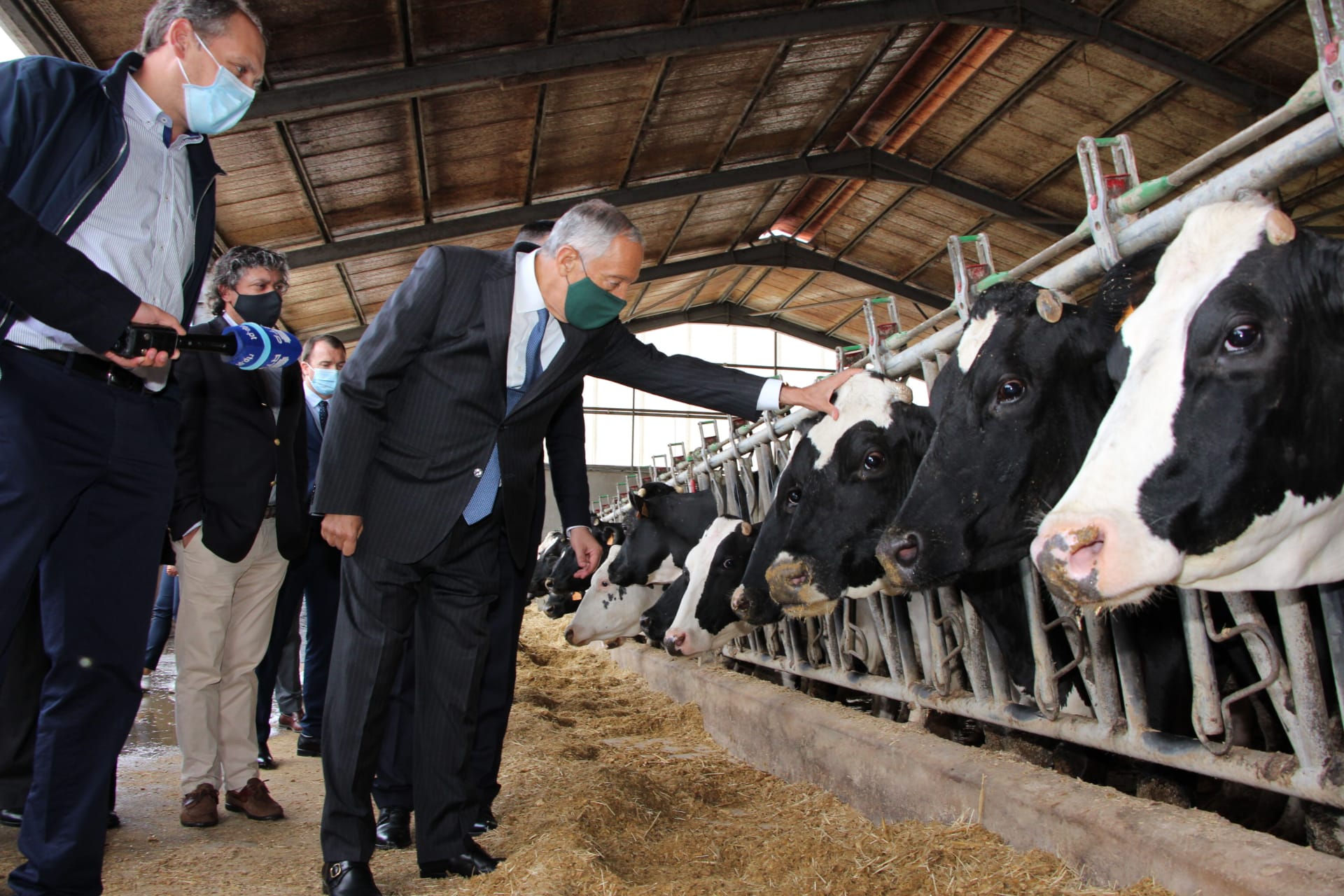 Esposende: Produtores de leite pedem intervenção do presidente da República