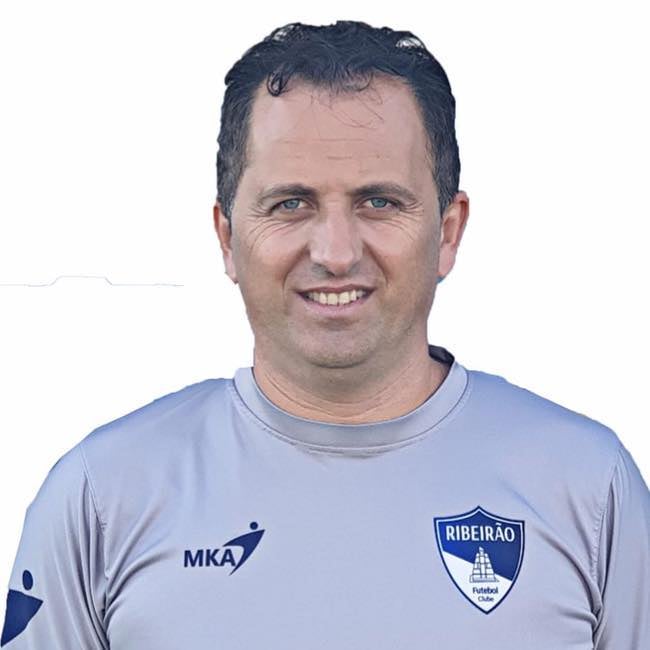 Luís Merêncio deixa Ribeirão FC