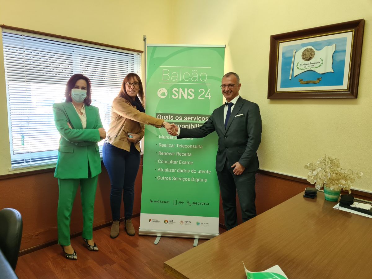 Autarquia de Cerveira apoia projeto pioneiro de instalação do balcão SNS24 em Mentrestido