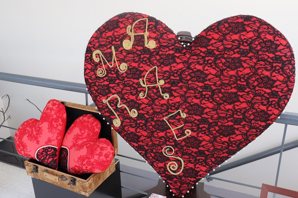 Amares convida a celebrar o amor através de mensagens ou cartas