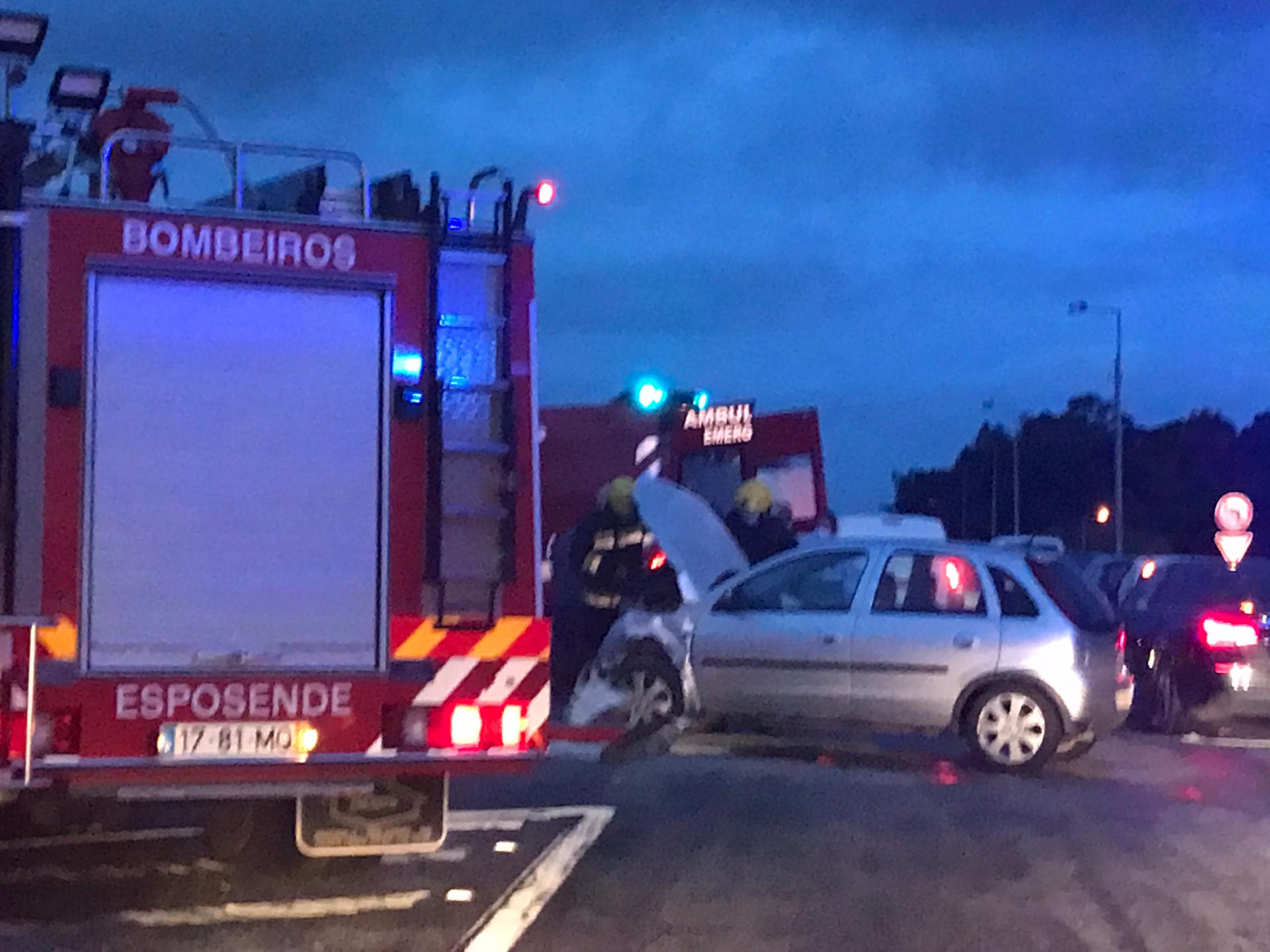 Casal de espanhóis e um jovem vítimas de acidente em Esposende