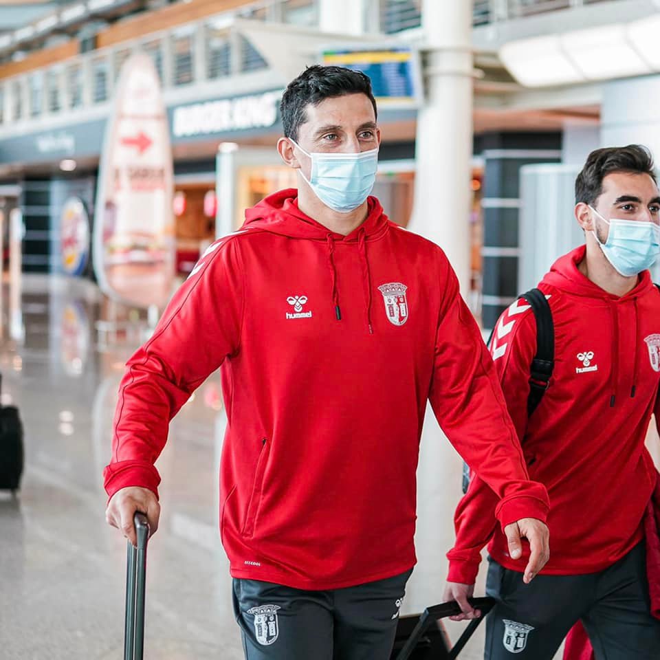 Castro quer trazer eliminatória em aberto para Braga
