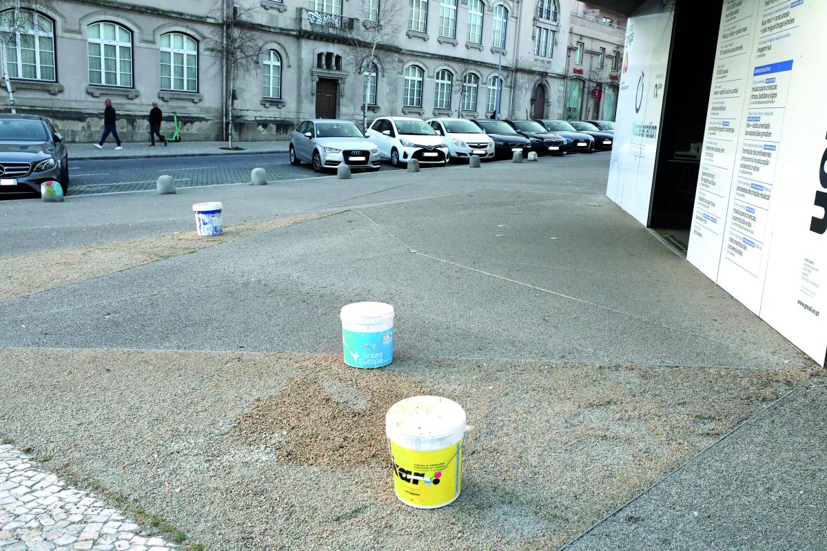 Baldes à espera de chuva?