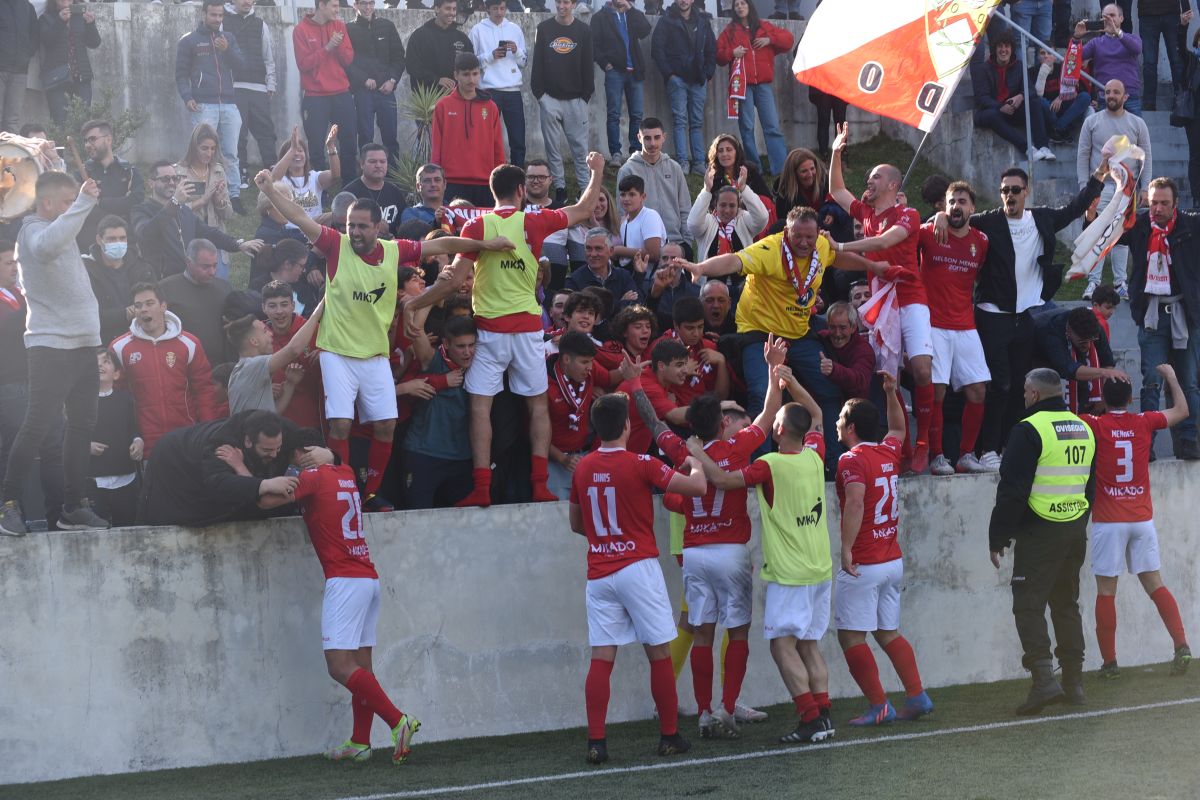 AD Oliveirense subiu à Pró-Nacional da AF Braga